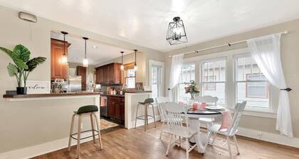 BOHO Funky Bunk with Game room and Hot Tub