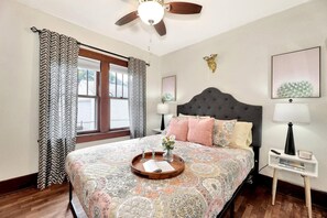 2 bedrooms, iron/ironing board, travel cot, WiFi