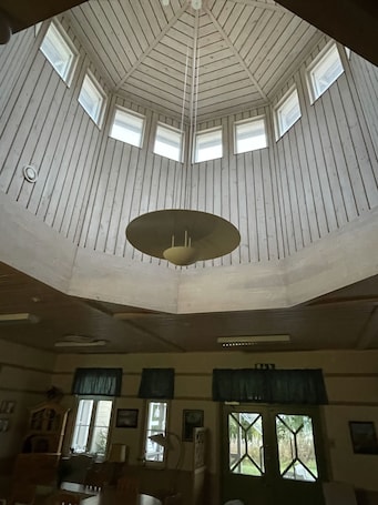 Lobby sitting area. Hus Hotell Hunge AB
