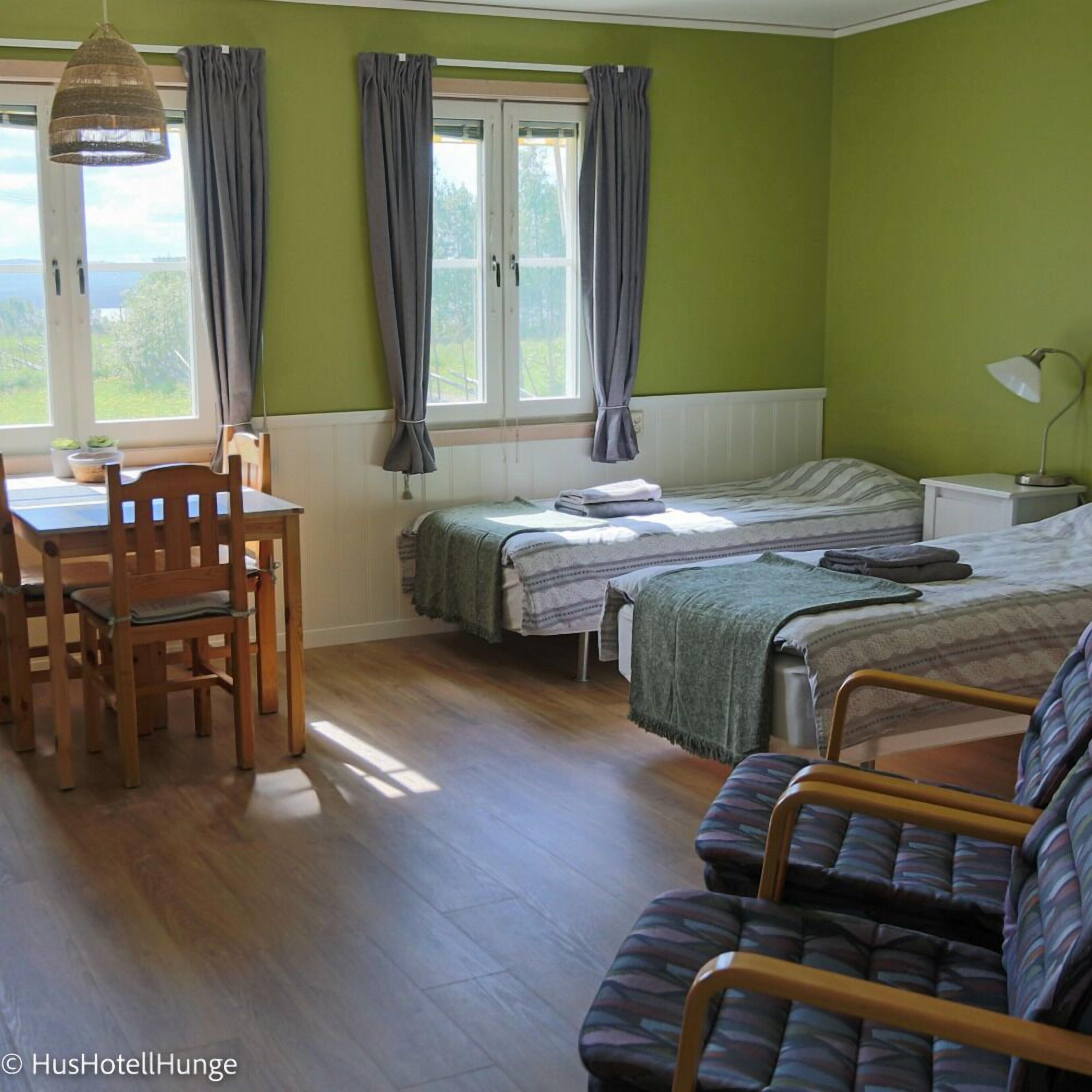 1 bedroom, individually decorated, individually furnished, free WiFi