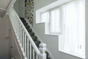 Interior - Cosy Welsh Cottage in St Davids Centre with Garden (St Davids)