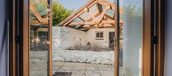 Hillcroft · Cosy Welsh Cottage in St Davids Centre with Garden