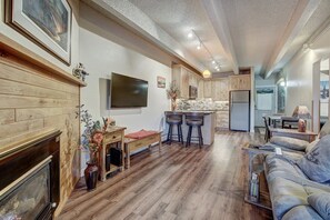 คอนโด (2bd TMC 207) | บริเวณภายนอก