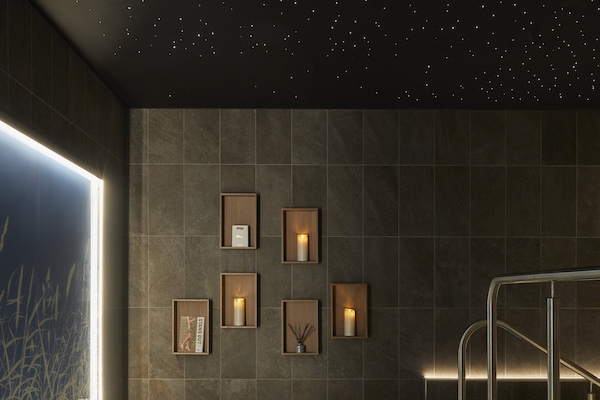 Couples treatment rooms, body treatments, aromatherapy