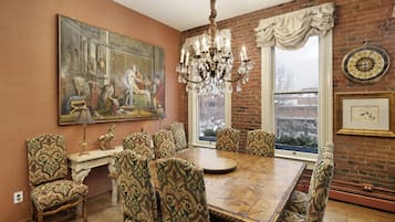 Presidential Suite | Living area