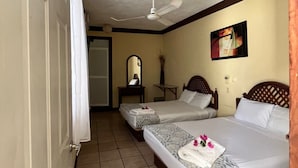 Exterior - Hotel Familiar El Dorado (Zihuatanejo)