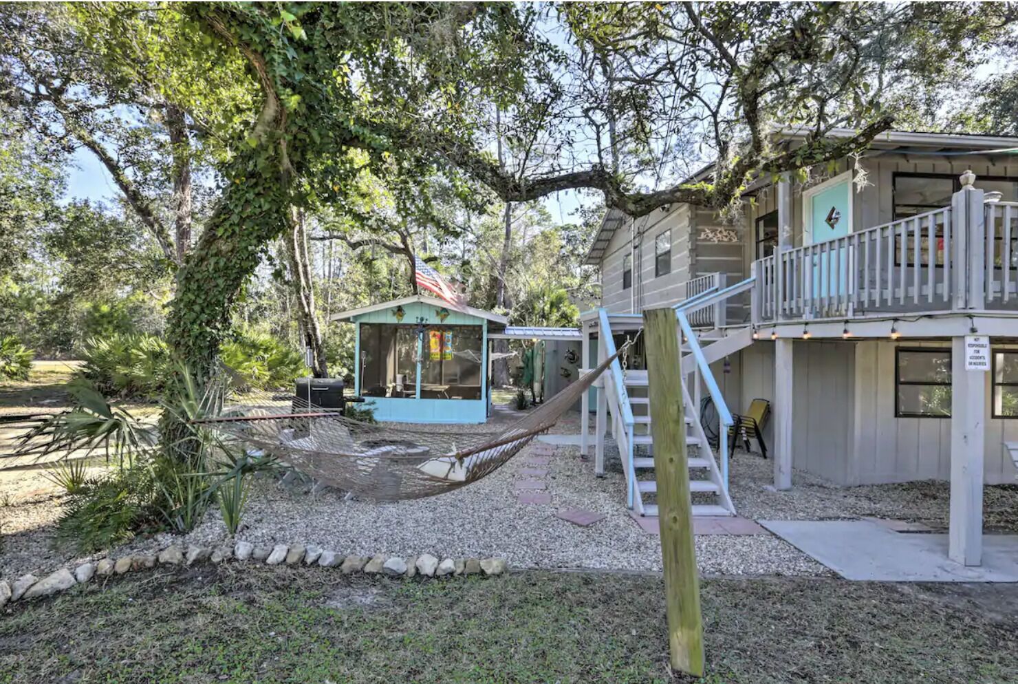 Home Near River, Marina, Beaches & Restaurants!