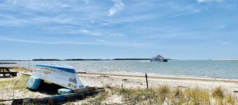 Ocean view 1, Steps to Private Beach & Boat Launch