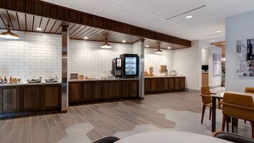 Free daily continental breakfast