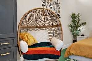 1 bedroom, desk, iron/ironing board, free WiFi