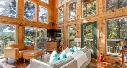 Beaver Lake Luxury Retreat - Whispering Pines