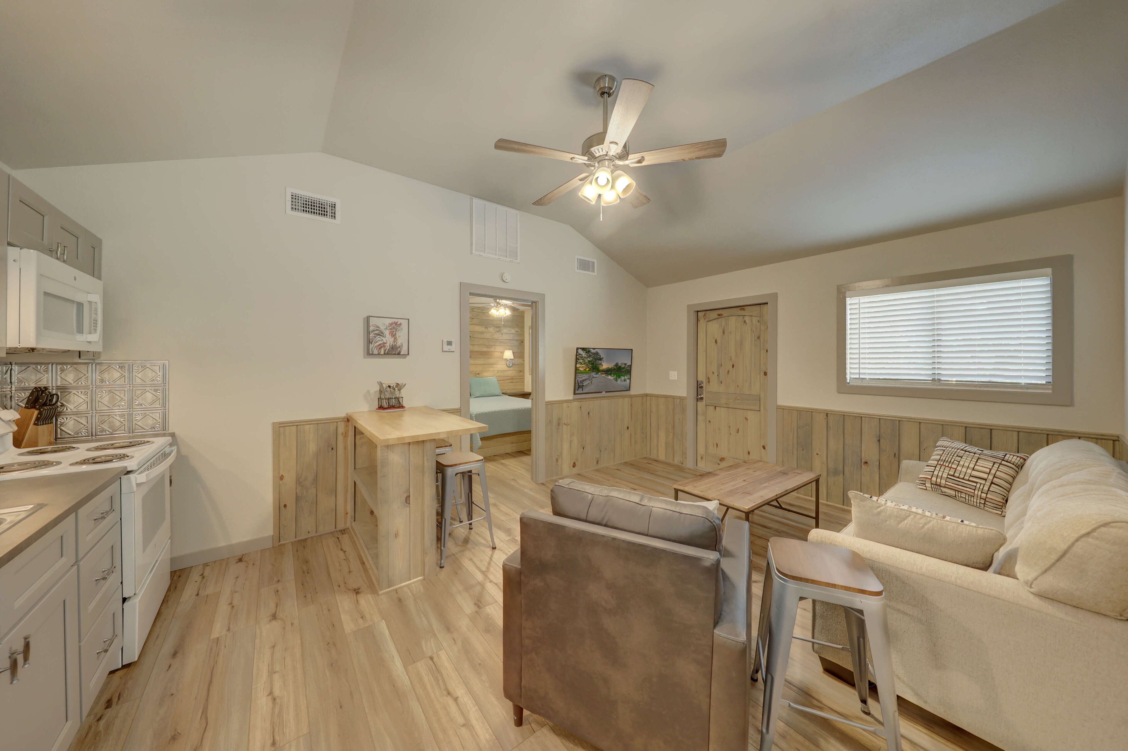 電視、乒乓球設施