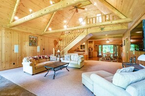 Casa (Back Country Cabin) | Exterior