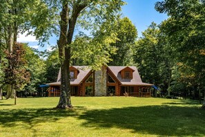 Casa (Back Country Cabin) | Exterior