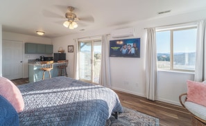 1 bedroom, free WiFi, bed sheets - The Harmony Studio at Wind Walker Homestead (Spring City)