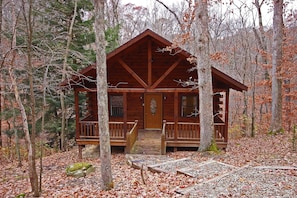 Exterior - Grant's Escape - Couples Cabin in Hocking Hills (Logan)