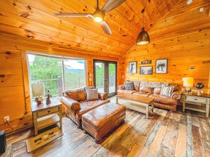 Smart-TV, Kamin, Videospiele