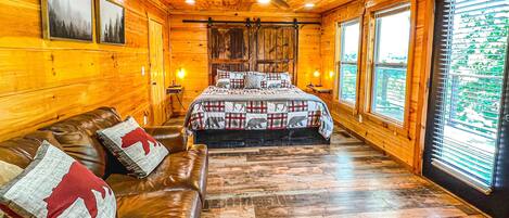 2 bedrooms, in-room safe, iron/ironing board, travel crib