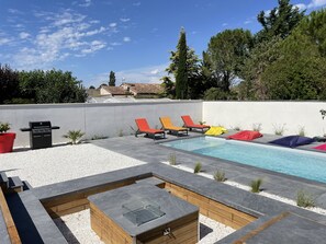 Piscine extérieure, piscine chauffée