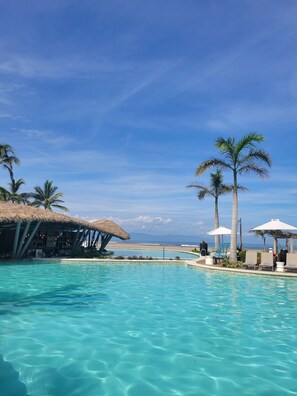 15 outdoor pools - Kingdom of the Sun III (Nuevo Nayarit)