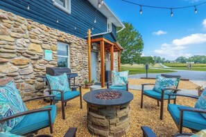 Terrace/patio - Suite 205 - 3 Bedroom near Historic Chickamauga Battlefield (Rock Spring)