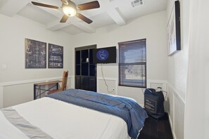 2 chambres, bureau, fer et planche à repasser, Wi-Fi gratuit