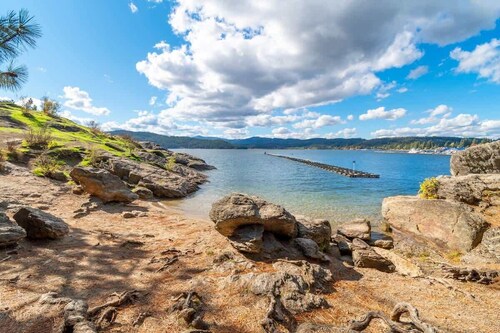 CDA Loft With Private Rooftop Patio And Free Parking