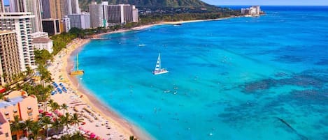 Sillas reclinables de playa, toallas de playa