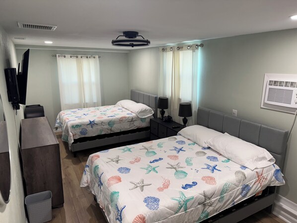 3 chambres, bureau, accès au Wi-Fi (inclus), literie fournie