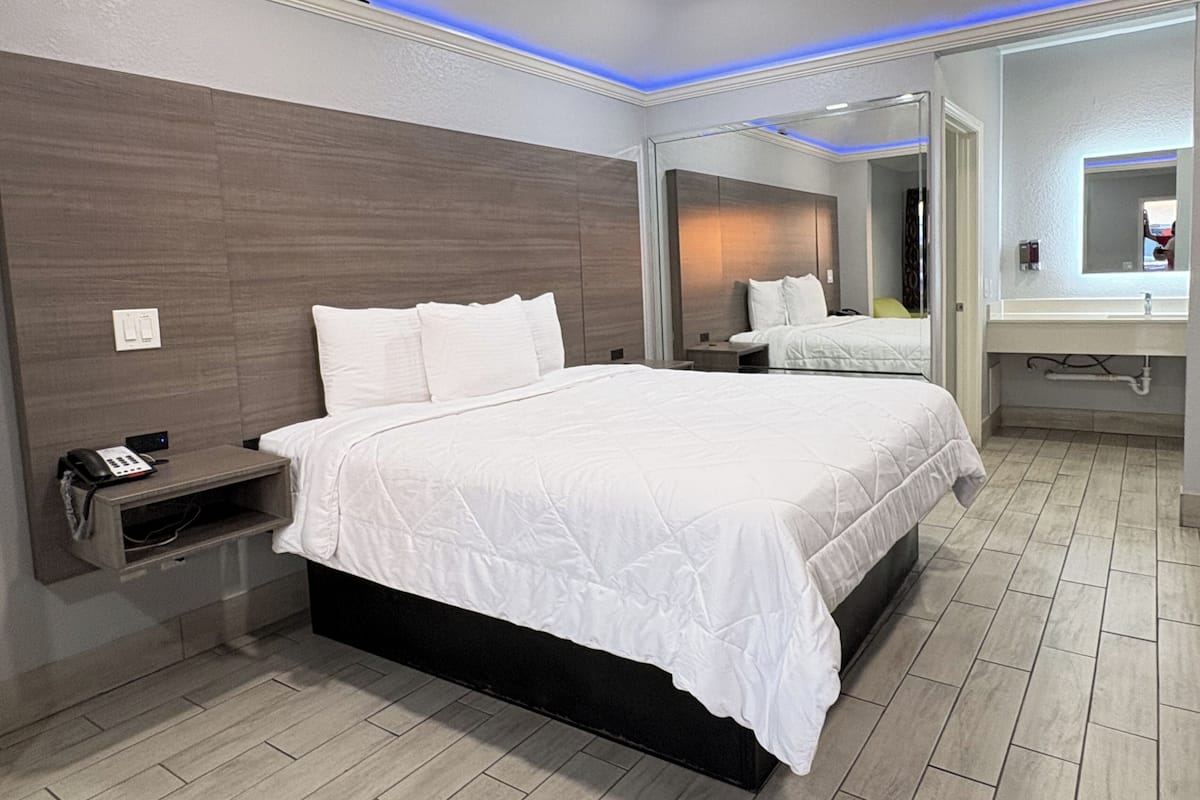 Iron/ironing board (on request), WiFi (free), bed sheets