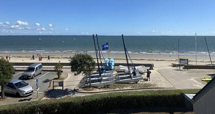 DUPLEX T4 VUE IMPRENABLE SUR L'OCEAN ACCES DIRECT PLAGE 3 chambres 8 couchages