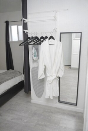 1 bedroom, iron/ironing board, WiFi, bed sheets