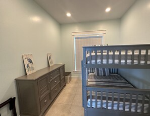 4 habitaciones, wifi gratis y ropa de cama 