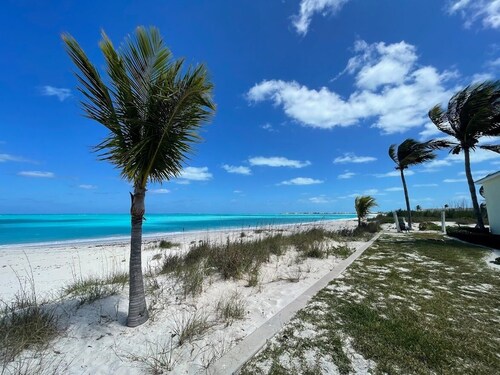 Newly Remodeled Home with Pool on the Harbor with a Beach view an a 22x40 dock. 