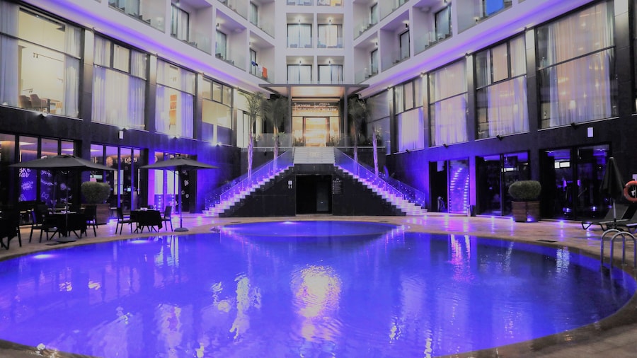 Dominium Hotel