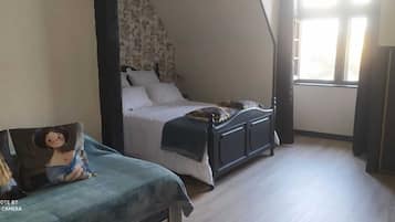 3 chambres, bureau, fer et planche Ă repasser, Wi-Fi gratuit