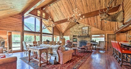 Fish Creek Ranch Lodge with Hot Tub and Game Room