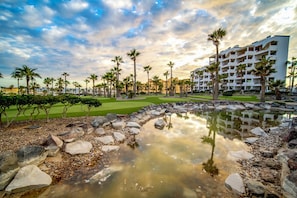 Property grounds - Casa Blanca Golf Villas 2 Bedrooms Condo E 312 (Puerto Peñasco)