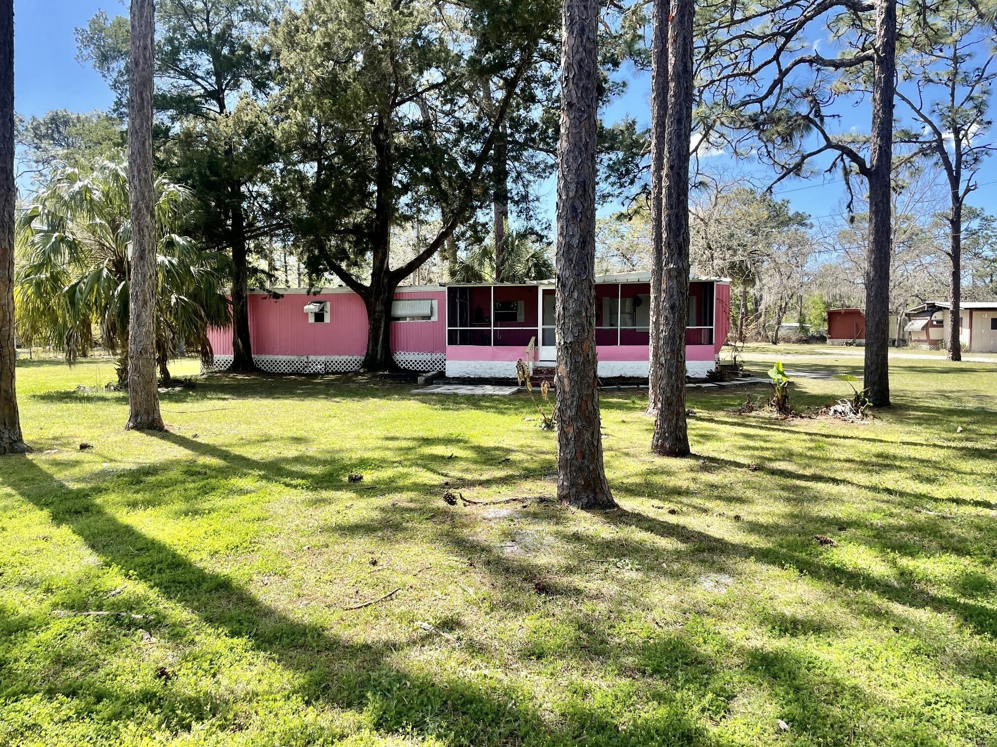 Homosassa peaceful Pink Retreat!