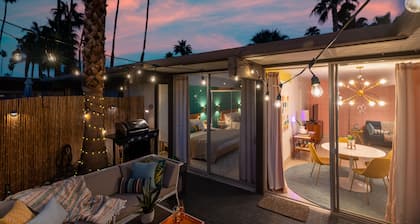 Chic Mid Century Bungalow at Famed Ocotillo Lodge
