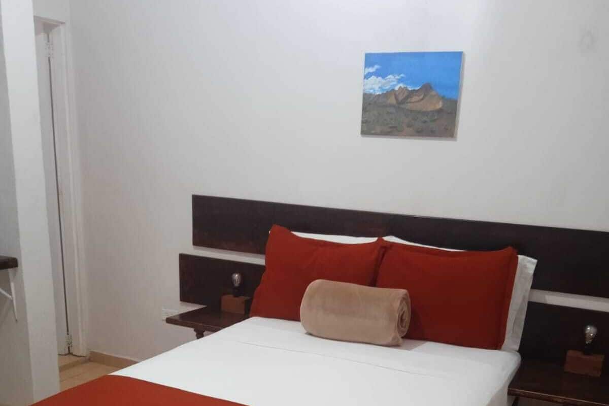 1 bedroom, iron/ironing board, free WiFi