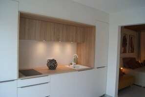 Apartment, 1 Queen Bed with Sofa bed | 1 bedroom, iron/ironing board, free WiFi, bed sheets - Chic Studio Apartment Between sea and Lagoon (Nettle Bay)