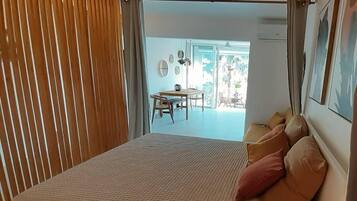 Apartment, 1 Queen Bed with Sofa bed | 1 bedroom, iron/ironing board, free WiFi, bed sheets