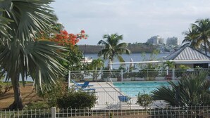 Exterior - Chic Studio Apartment Between sea and Lagoon (Nettle Bay)