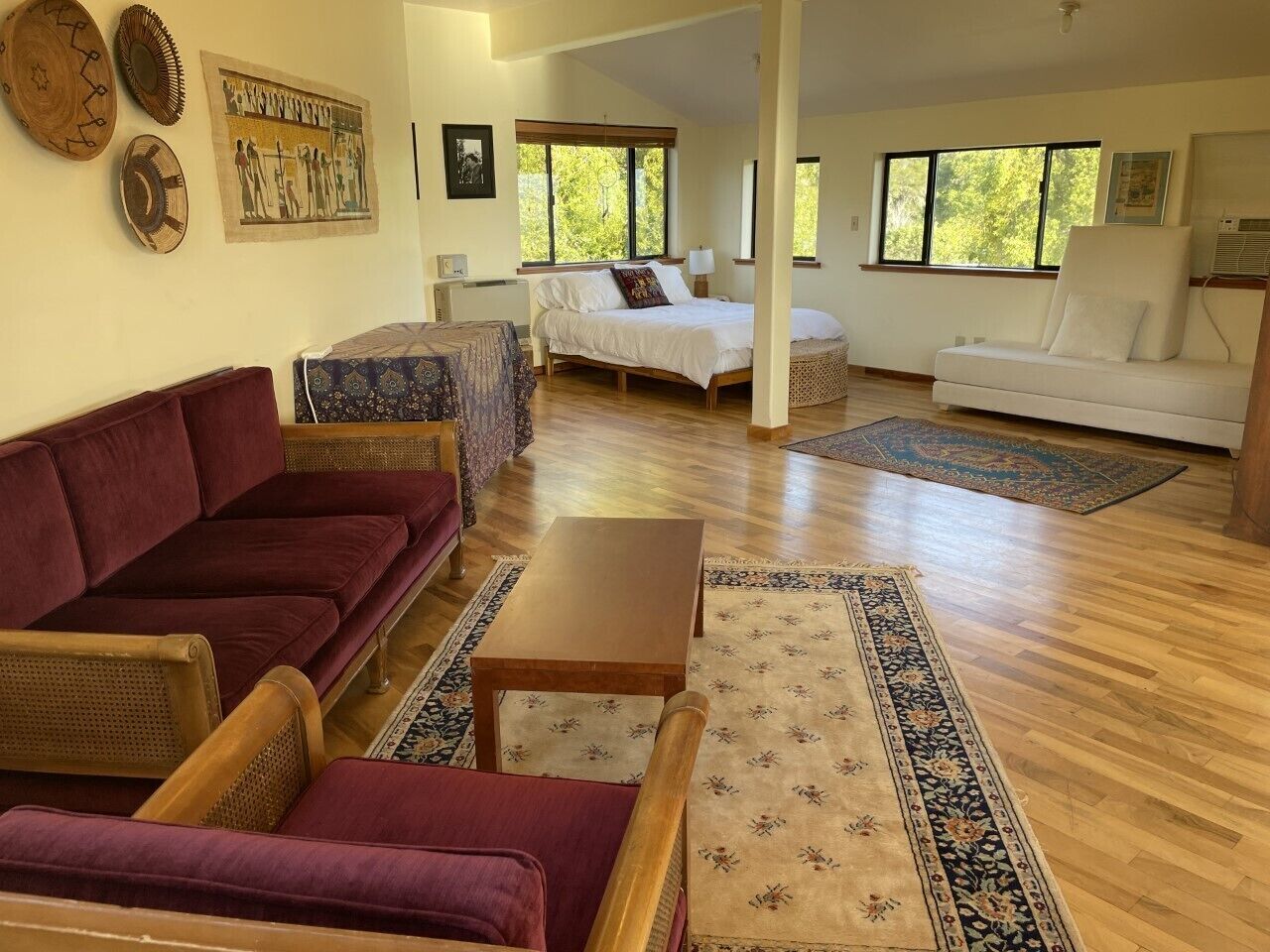 Upstairs Apartment on Nature Retreat