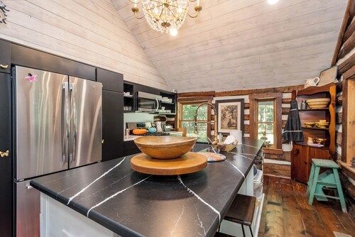 Tucked Inn by Taylor Made Deep Creek