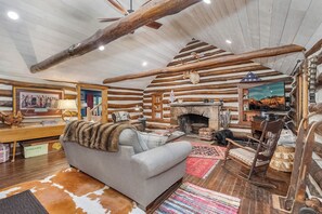 独立别墅 (4 Bedrooms) | 住宿服务设施
