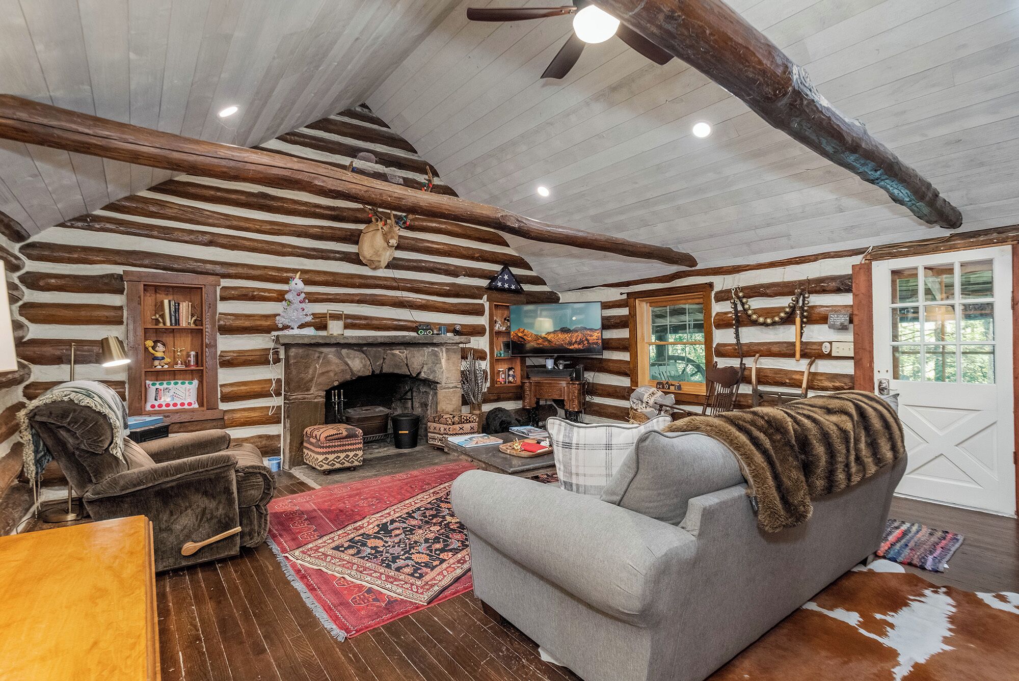 House (4 Bedrooms) | Property amenity