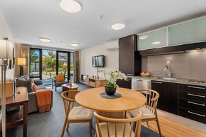 Căn hộ | Phòng ăn