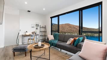 Townhome | Ruang tamu | TV Pintar, Netflix, perkhidmatan penstriman